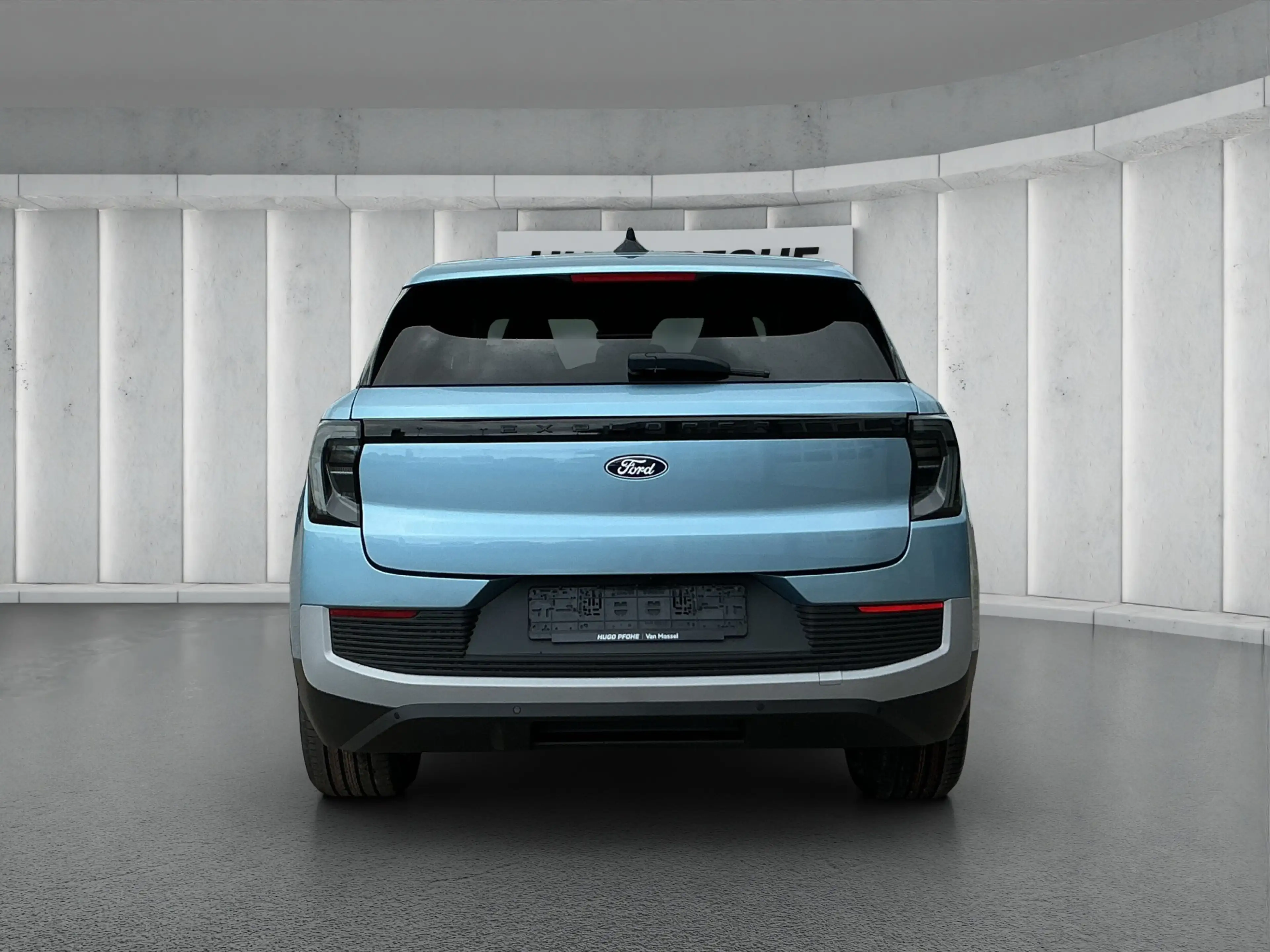 Ford Explorer Select Extended Range 79kWh RWD Sports Utility Veh — photo 4