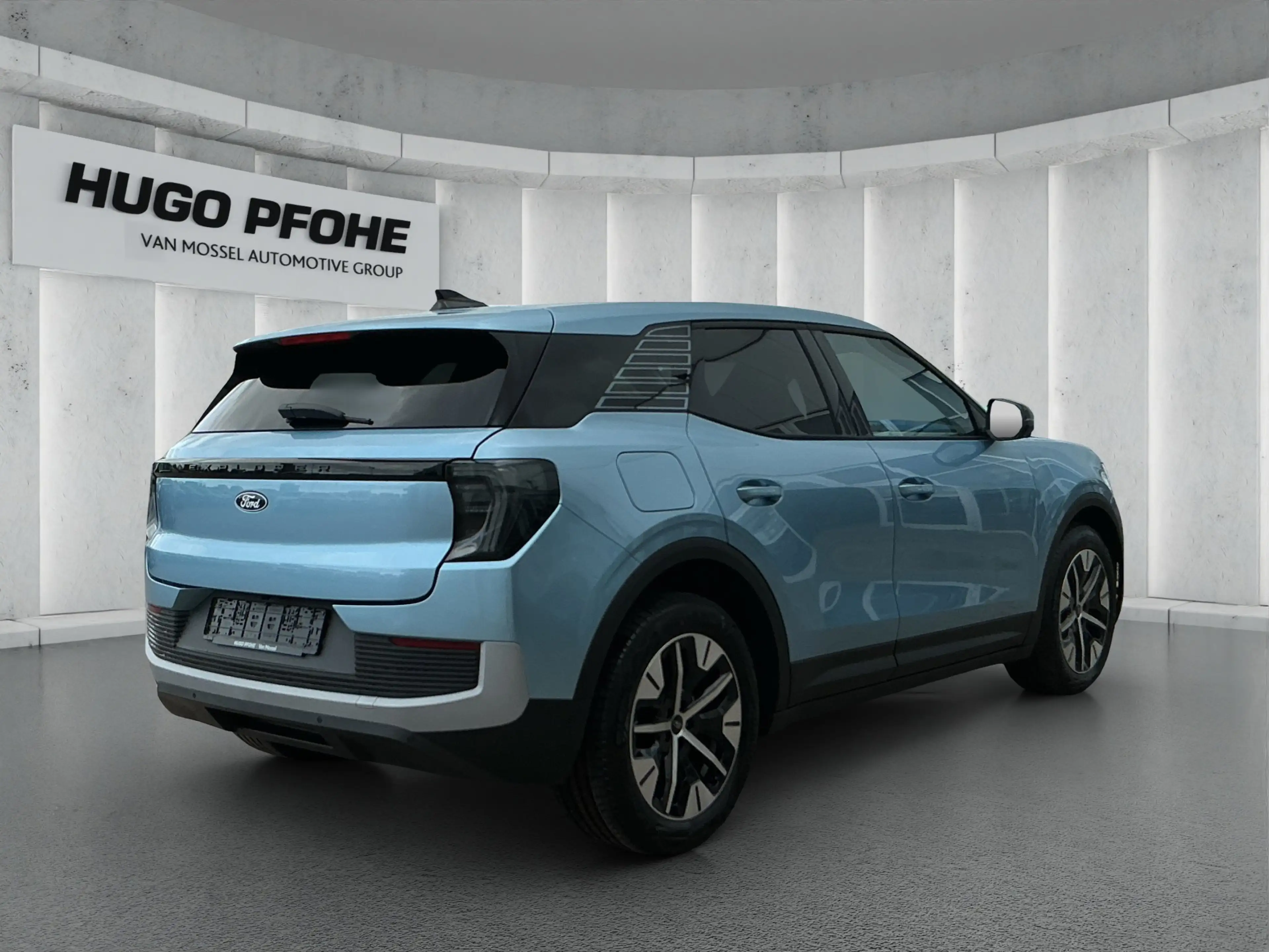Ford Explorer Select Extended Range 79kWh RWD Sports Utility Veh — photo 5