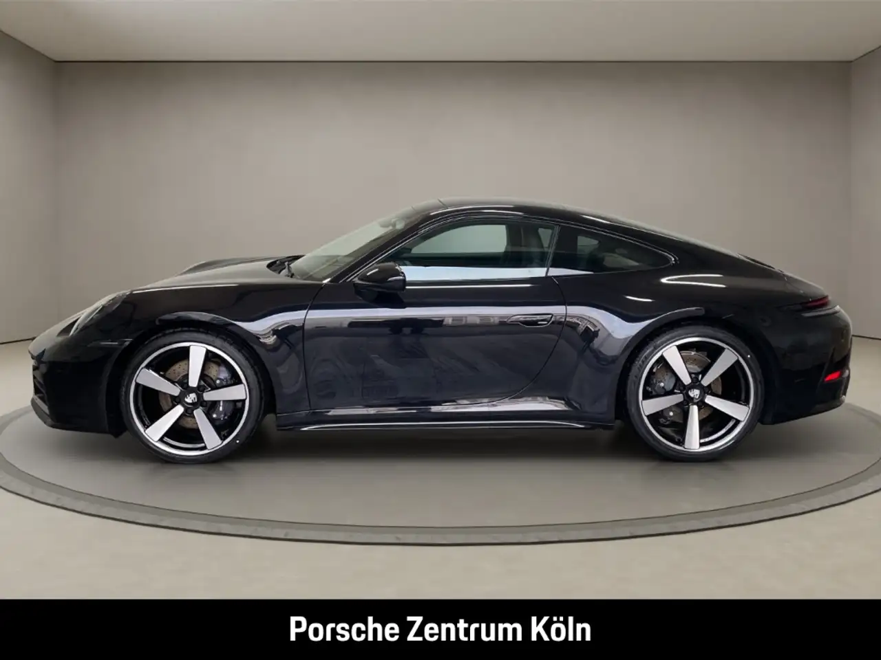 Porsche 992 911 Carrera InnoDrive Sportabgas BOSE 21Zoll 2