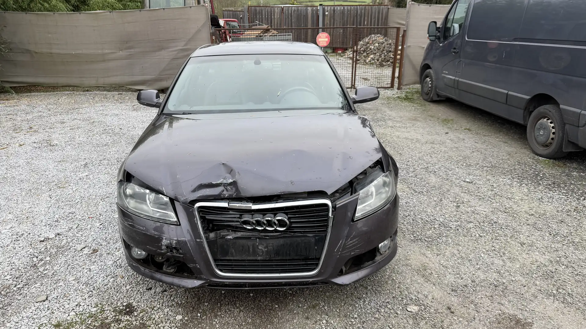 Audi A3 Sportback 1.6 TDI 105 DPF Ambition Luxe S tronic - 1