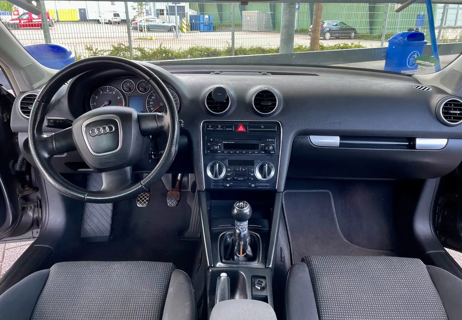 Audi A3 A3 2.0 FSI Sportback Ambiente 150 ps Schwarz - 2