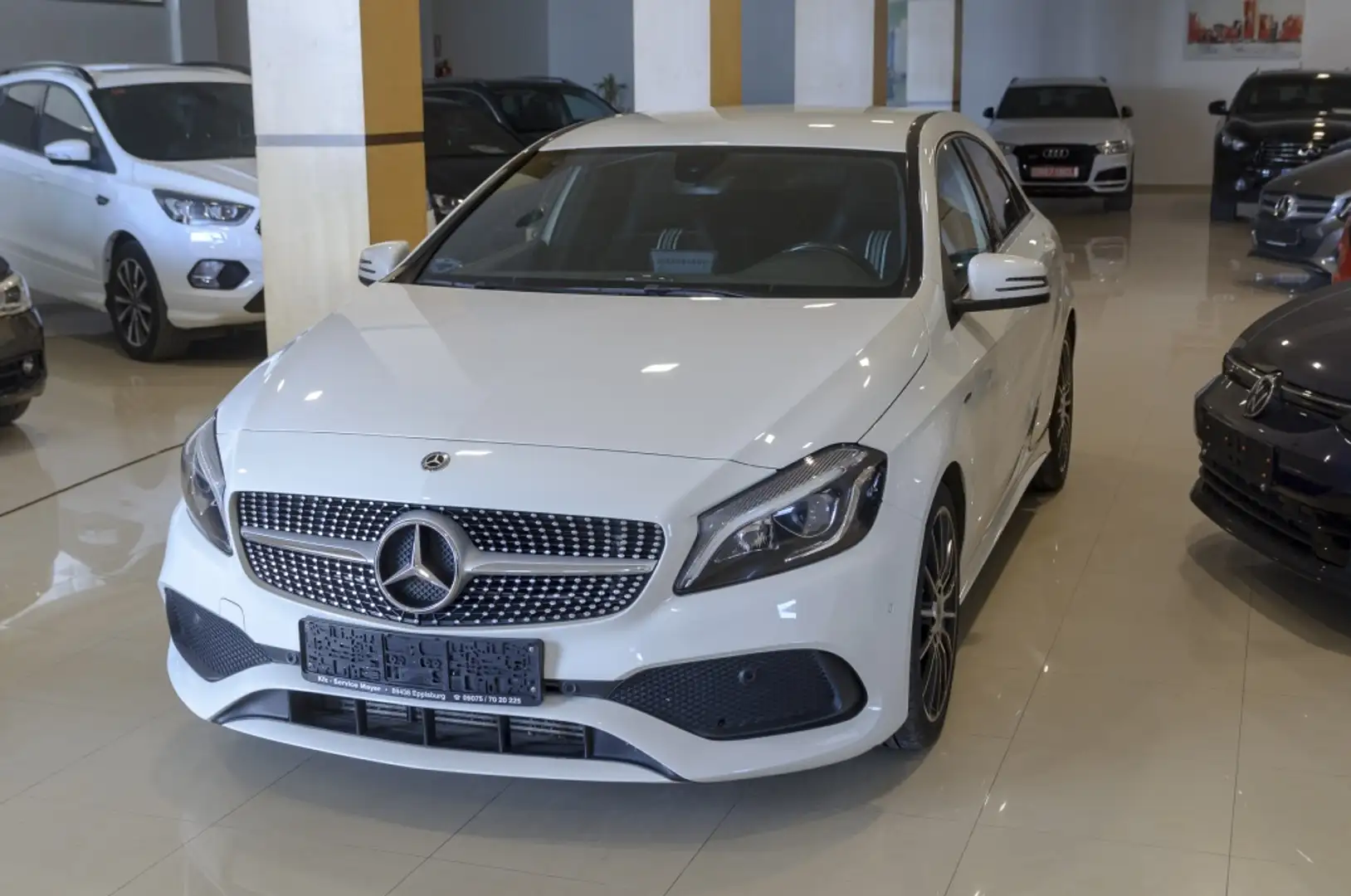 Mercedes-Benz A 200 200d 7G-DCT Blanc - 2