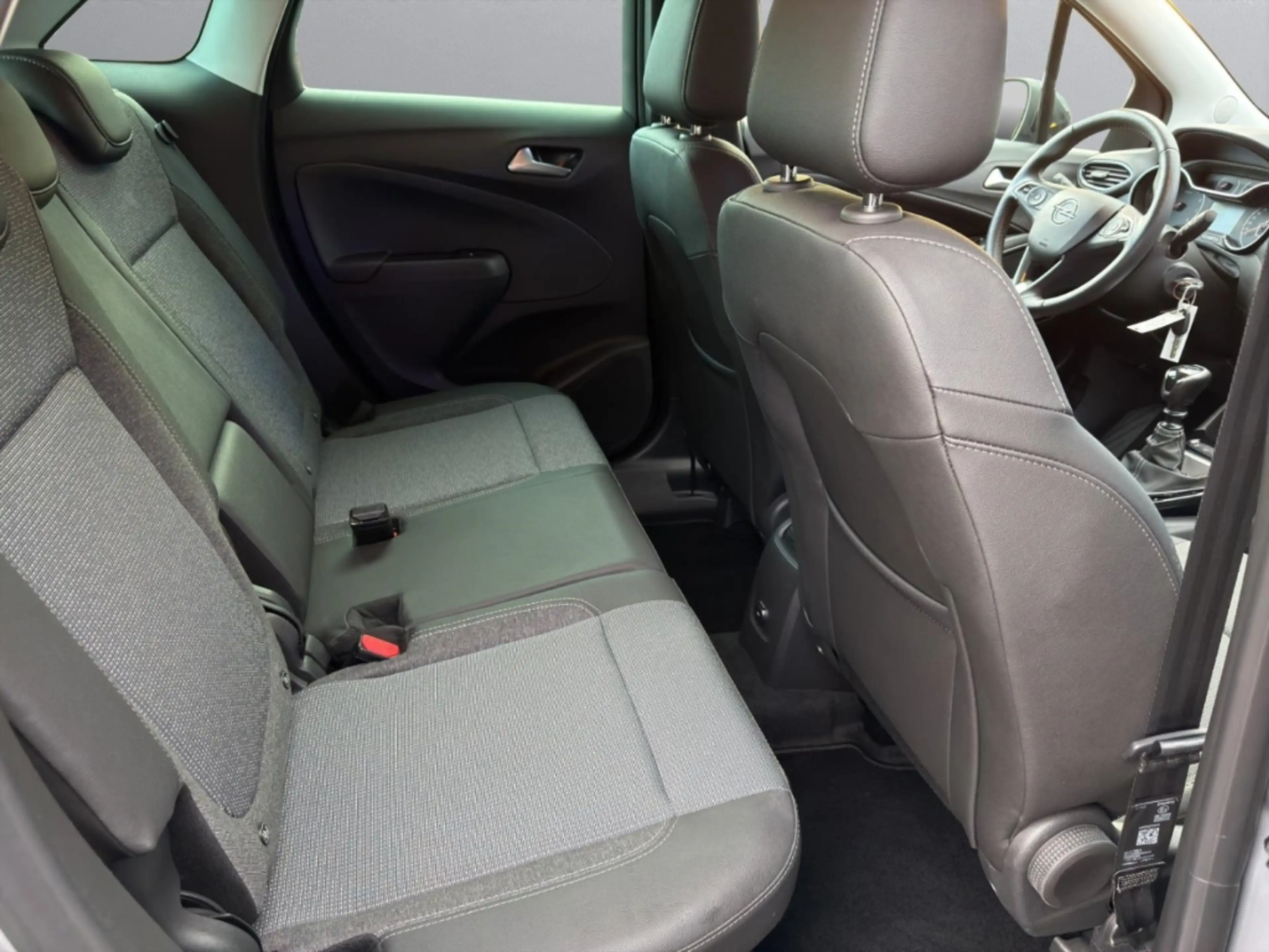 Opel Crossland Elegance Paket Allwetterreifen Klimaautom Rückfahr — photo 9