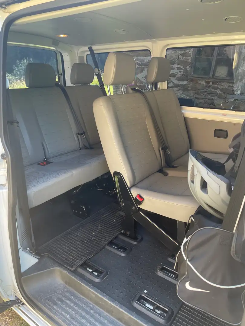 Volkswagen T5 Kombi Kombi 2,0 Entry TDI BMT D-PF Entry Weiß - 1
