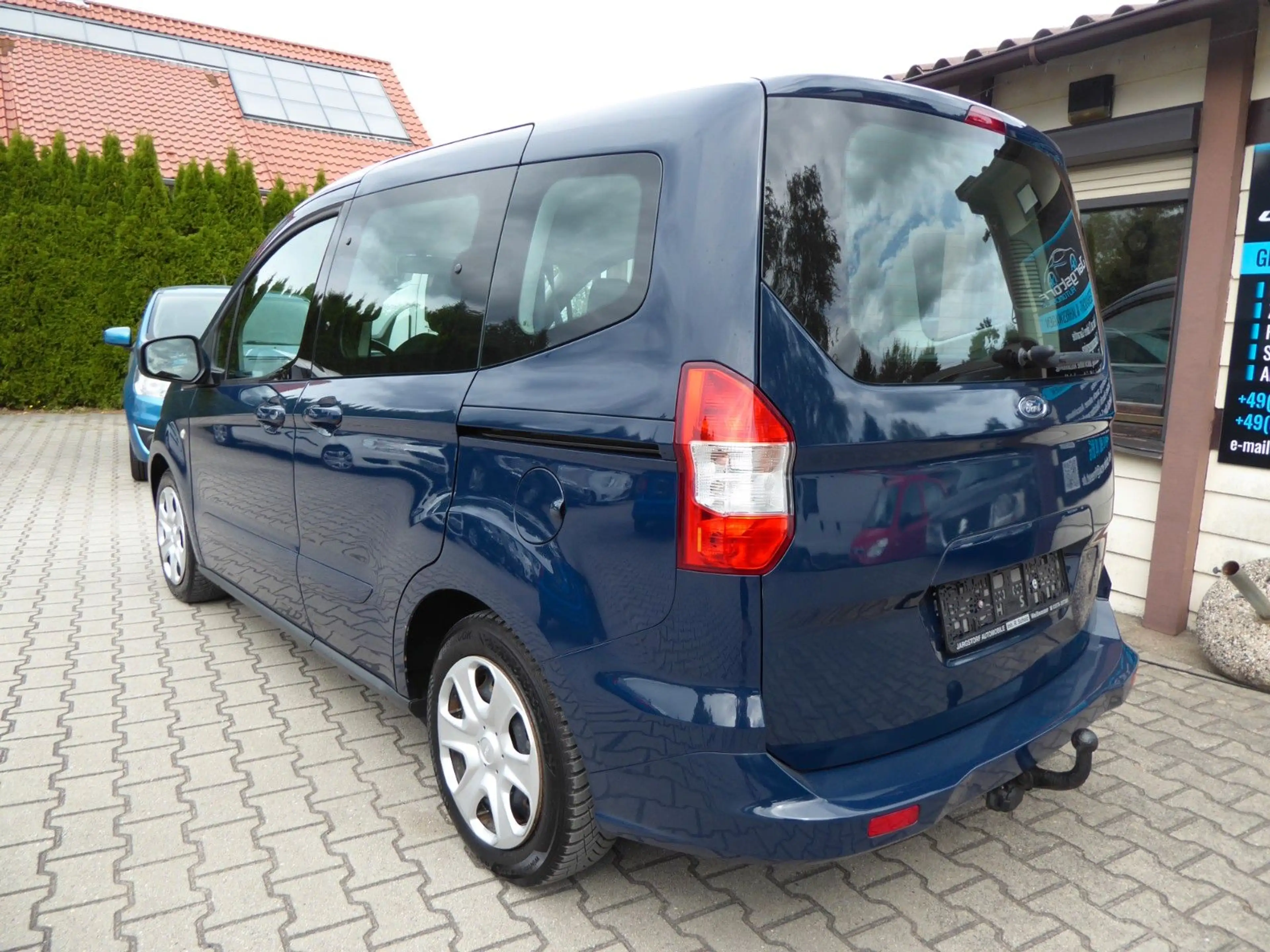 Ford Tourneo Courier Trend Klima/Zahnriemen+HU neu — photo 5