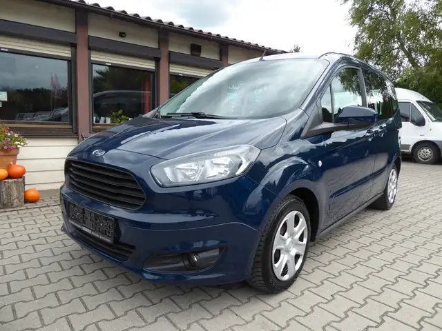 Ford Tourneo Courier Trend Klima/Zahnriemen+HU neu