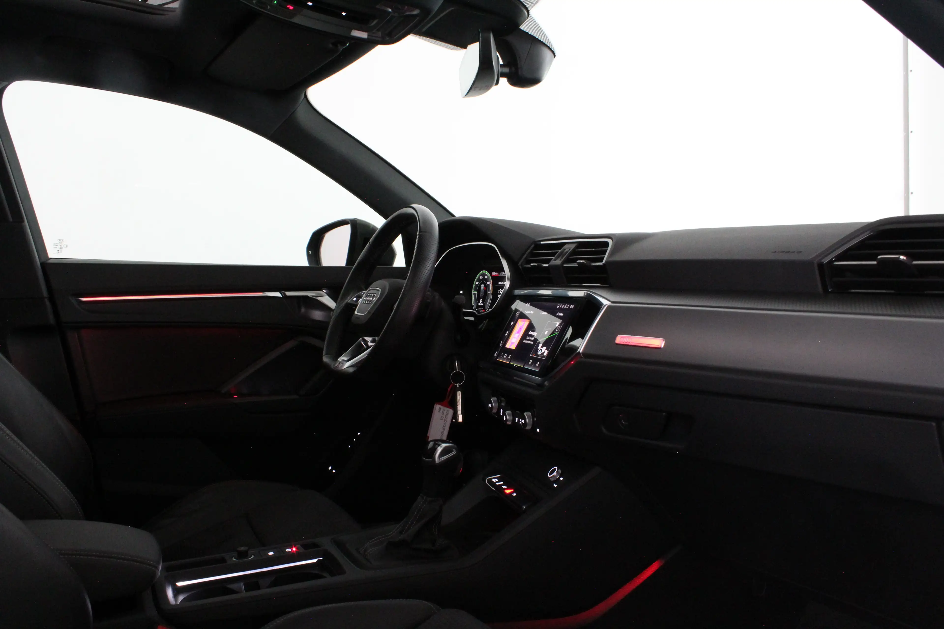 Audi Q3 45 TFSI e S edition Panodak | 245pk | Plug-in Hybr — photo 46
