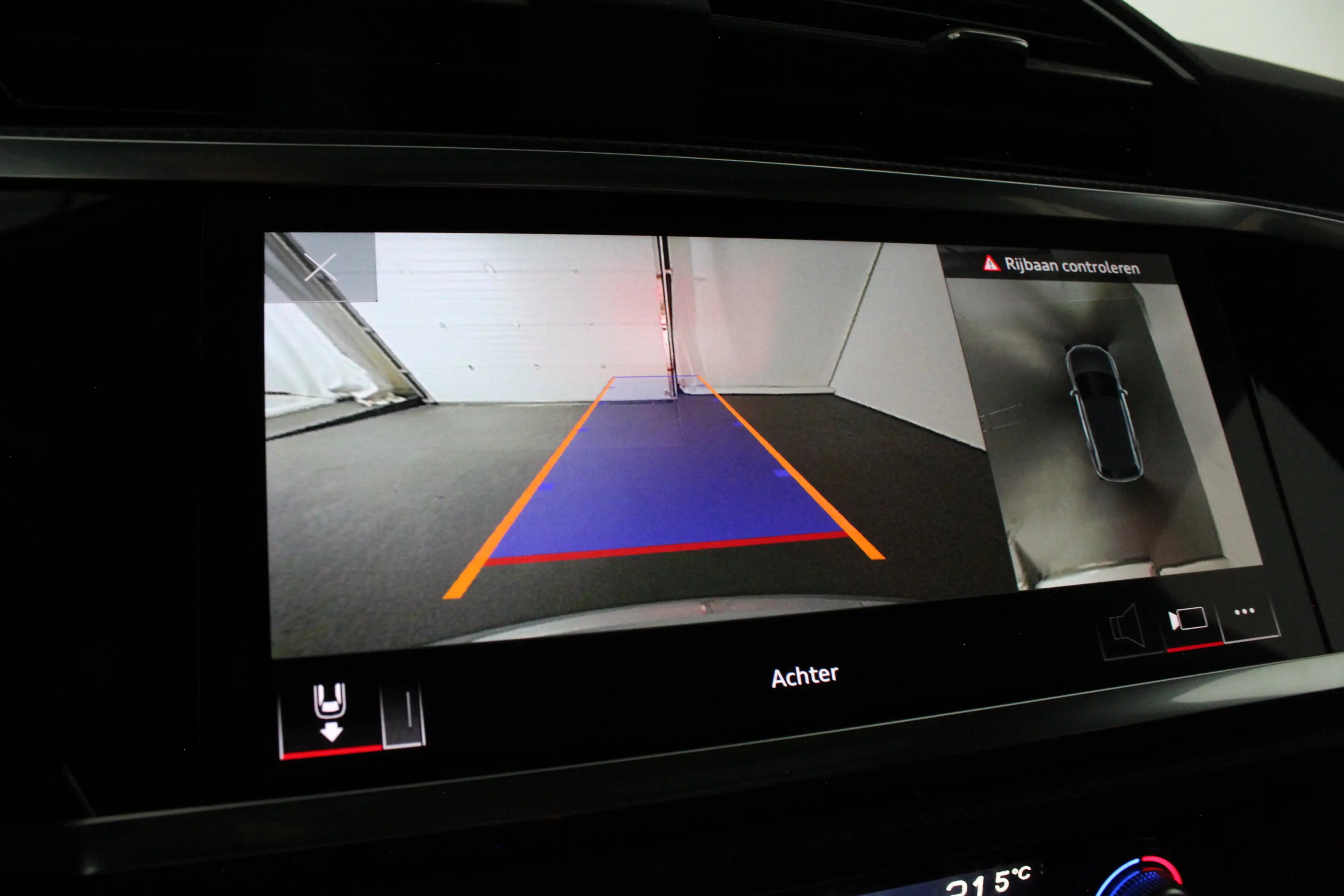 Audi Q3 45 TFSI e S edition Panodak | 245pk | Plug-in Hybr — photo 33