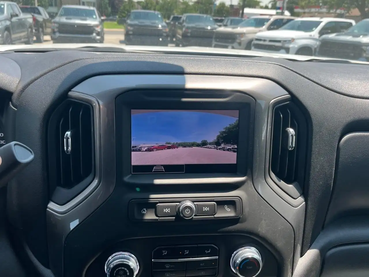 GMC Sierra 3500HD photo GMC Sierra 3500HD