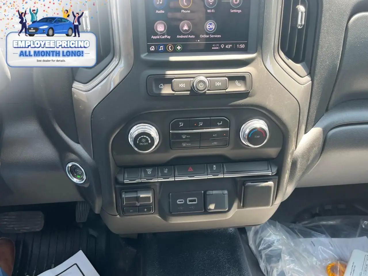 GMC Sierra 3500HD снимка GMC Sierra 3500HD