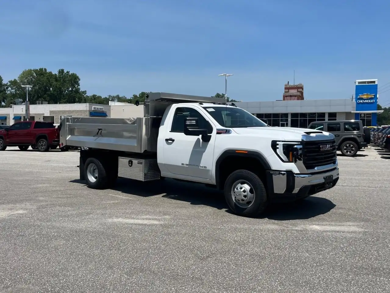 GMC Sierra 3500HD photo GMC Sierra 3500HD