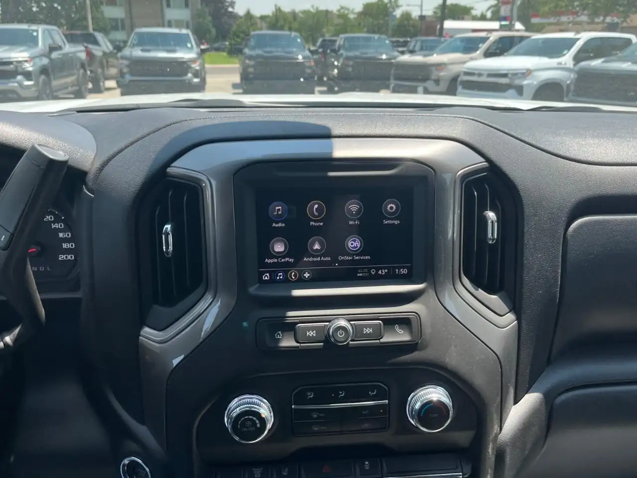 GMC Sierra 3500HD photo GMC Sierra 3500HD