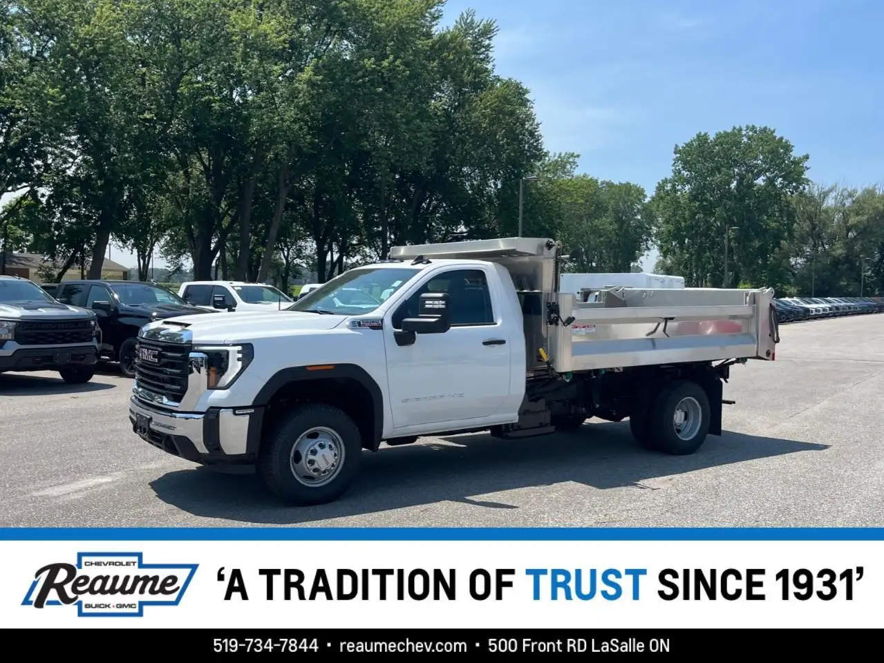 GMC Sierra 3500HD photo GMC Sierra 3500HD