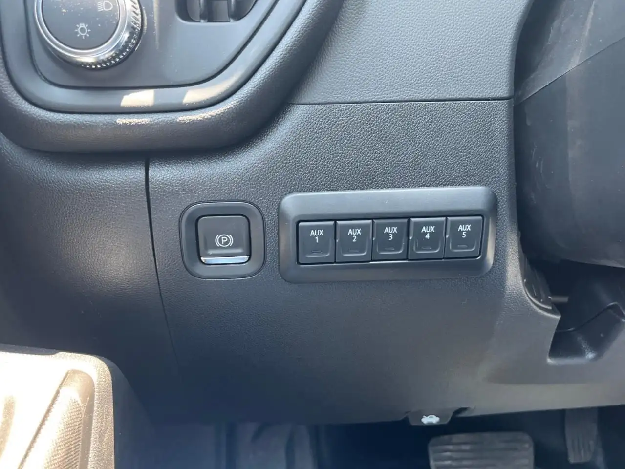 GMC Sierra 3500HD photo GMC Sierra 3500HD