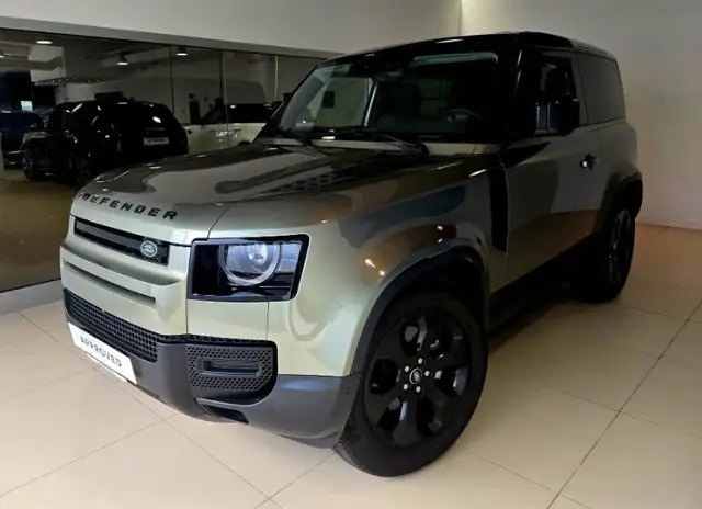 Land Rover Defender (2019) 90 3.0D I6 200 CV AWD Auto SE