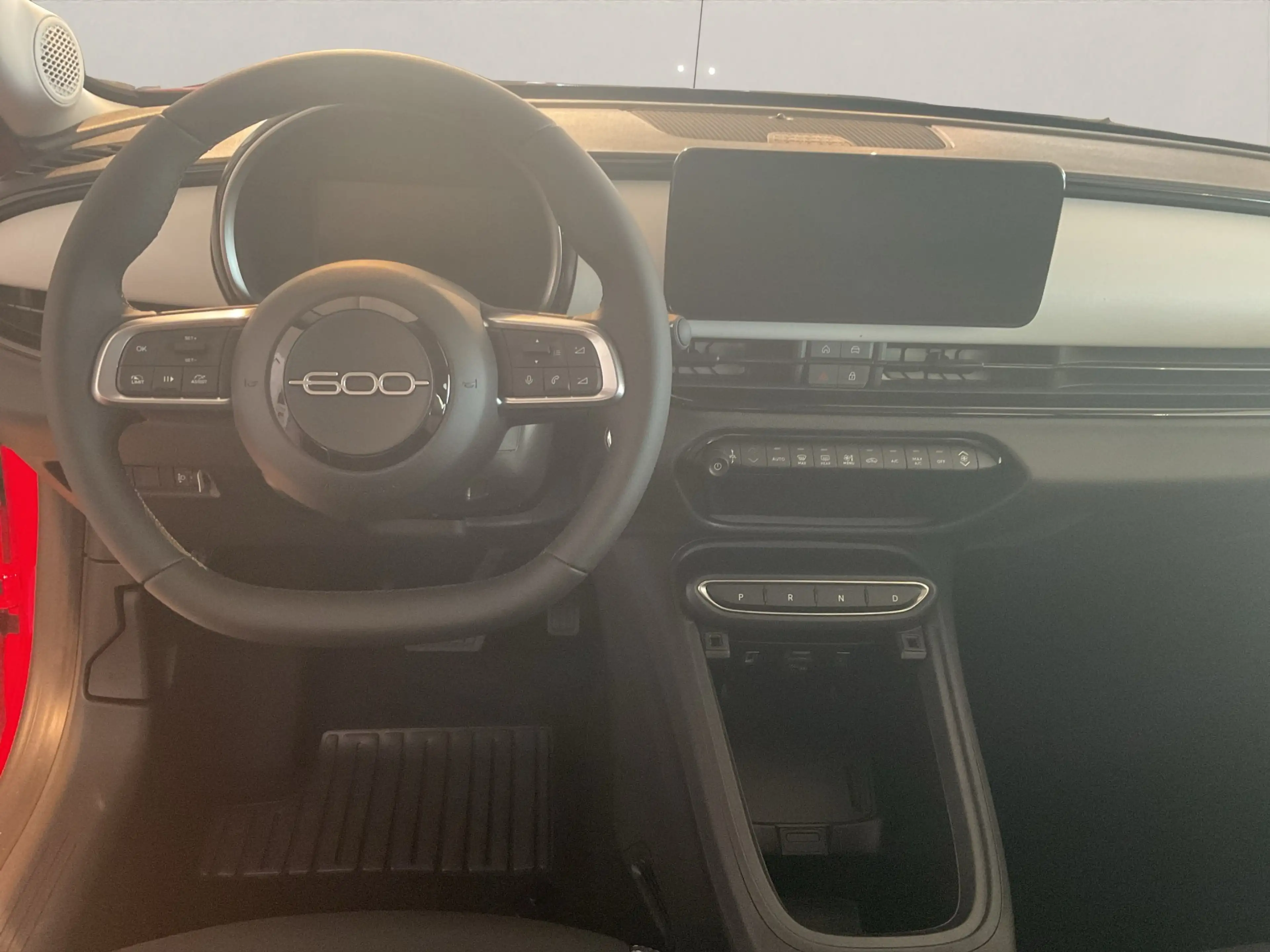 Fiat 600 Hybrid Business Edt. Autom. Navi+Sitzhz.+Kam. — photo 8