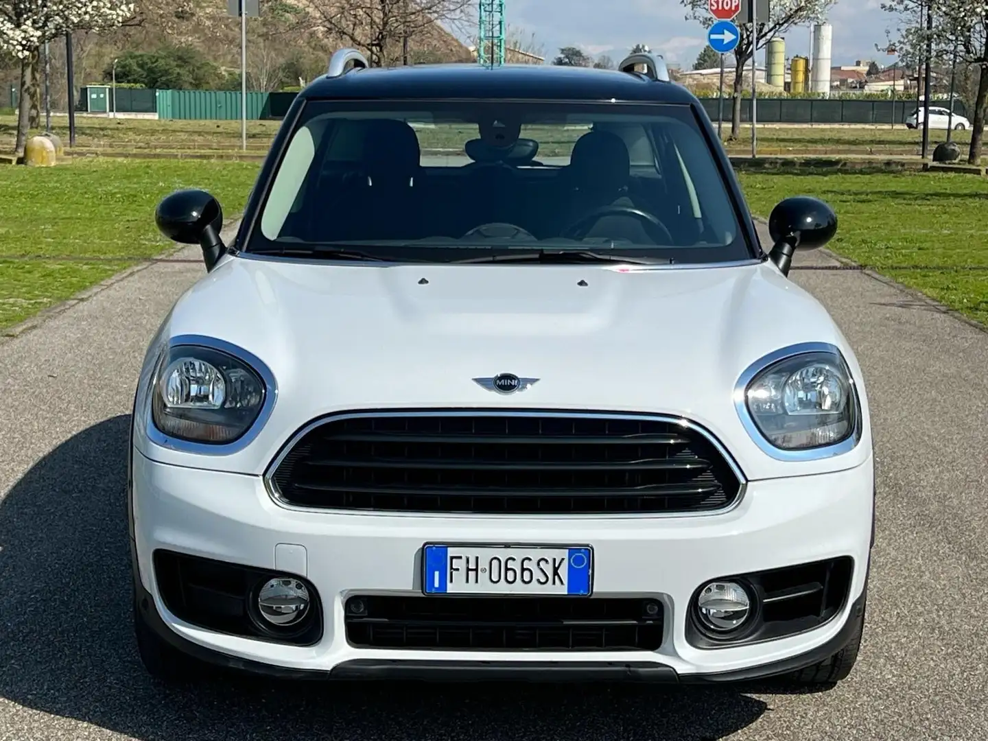MINI Cooper Countryman Mini 1.5 Cooper Countryman 136Cv*Automatik*S&S*Aux Blanc - 2