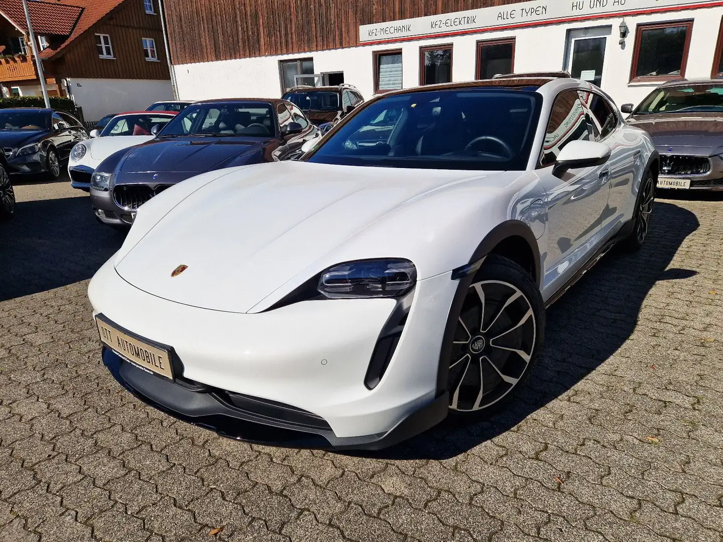 Porsche Taycan TAYCAN 4 CROSS TURISMO "APPROVED" MANUFAKTUR,TOP Blanc - 1