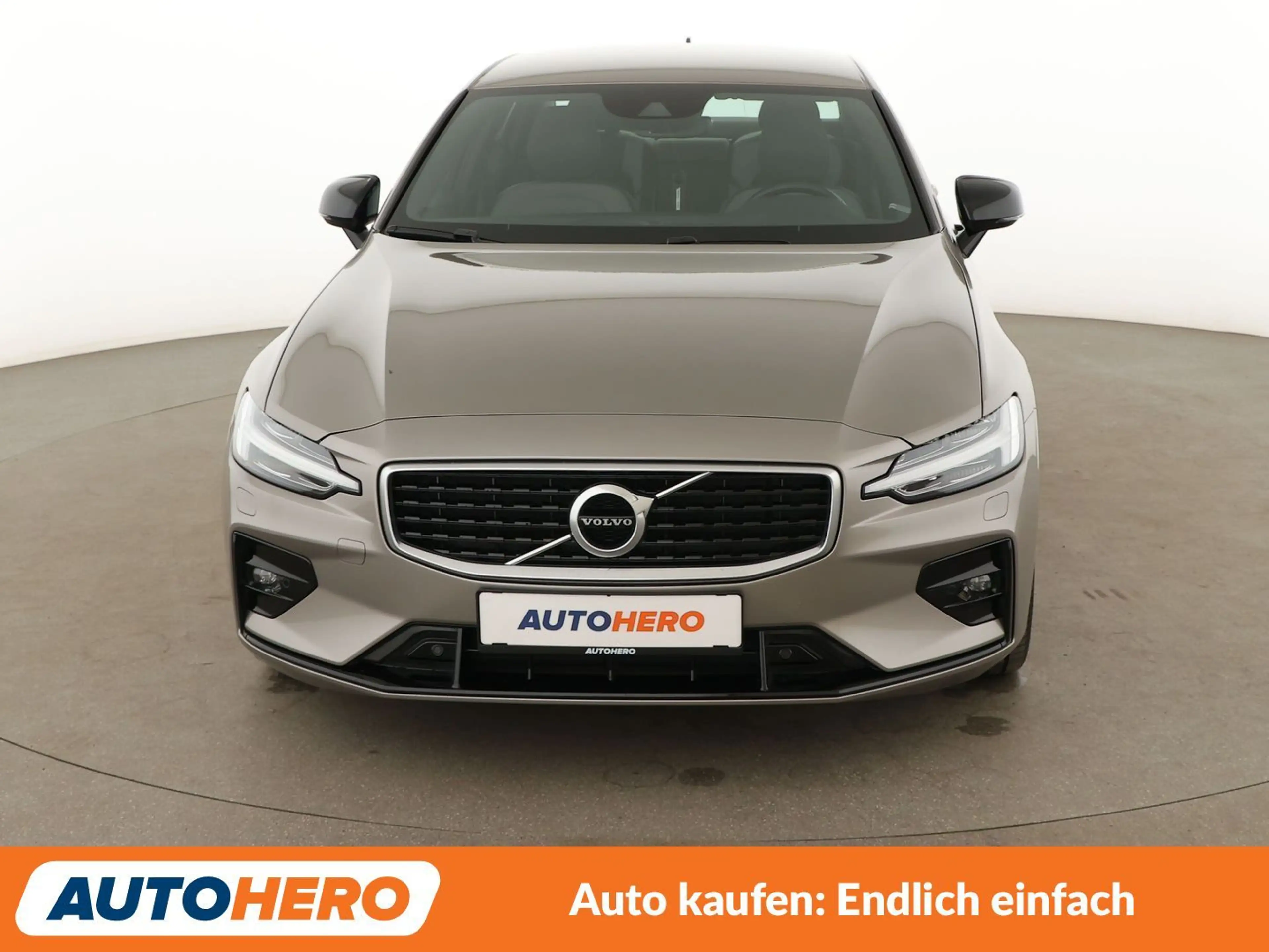 Volvo S60 2.0 T4 R-Design Aut.*NAVI*TEMPO*CAM*PDC*SHZ* — photo 9