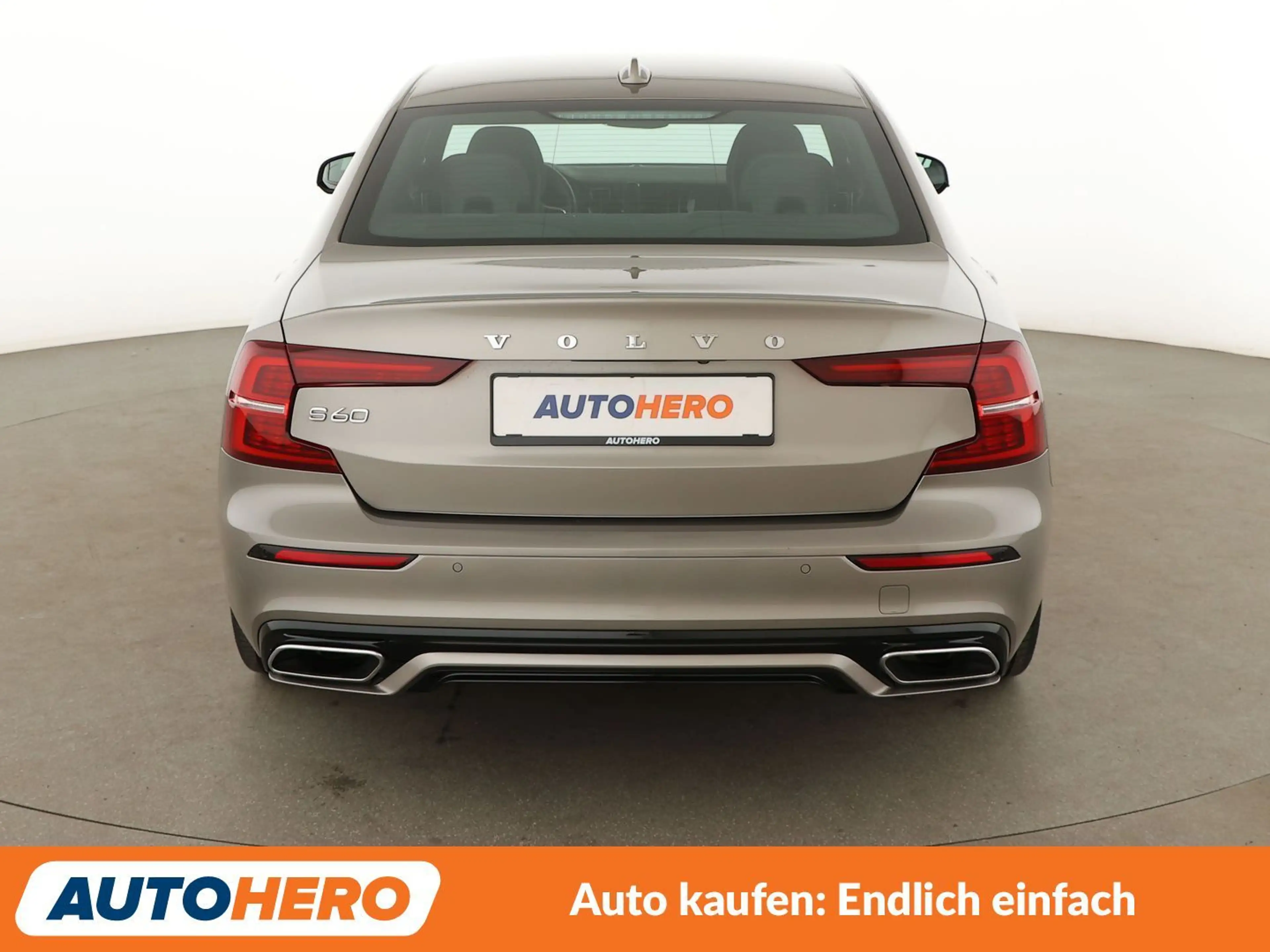 Volvo S60 2.0 T4 R-Design Aut.*NAVI*TEMPO*CAM*PDC*SHZ* — photo 5