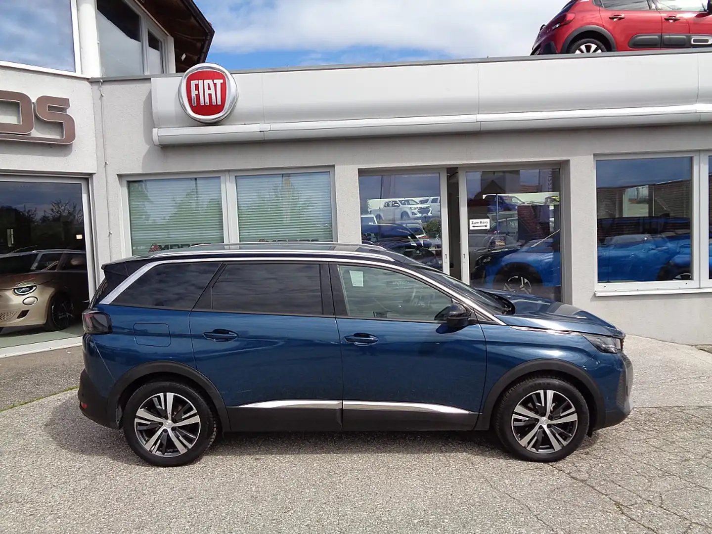 Peugeot 5008 1,5 BlueHDI 130 S&S EAT8 Allure Automatik DIESEL Bleu - 2