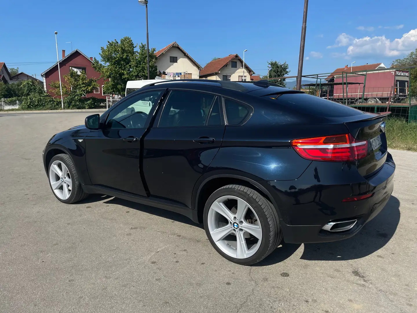 BMW X6 X6 xDrive40d Чорний - 2