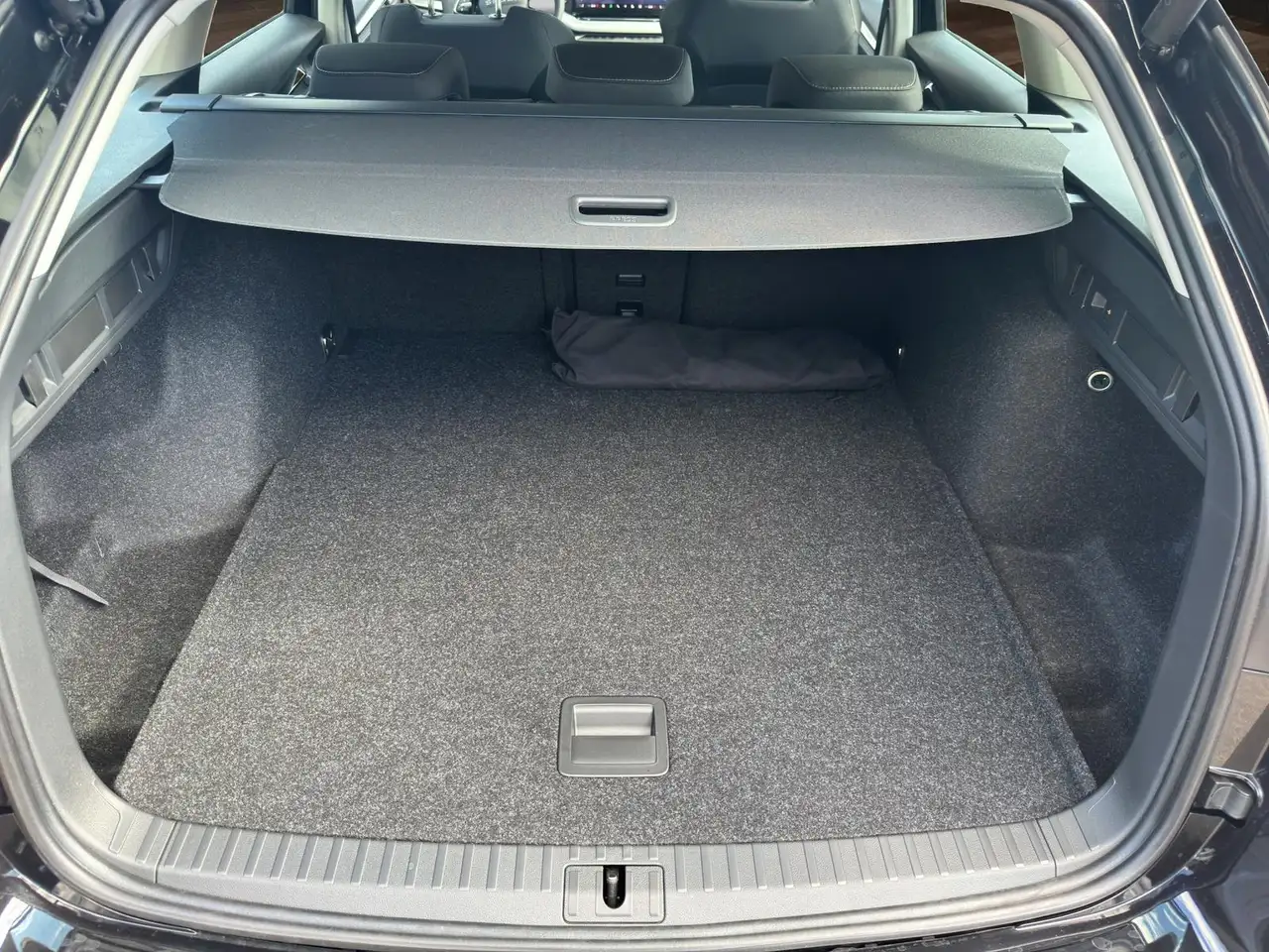 Skoda Octavia Selection 2.0 TDI DSG AHK RFK ACC APP LED, миниатюра 14