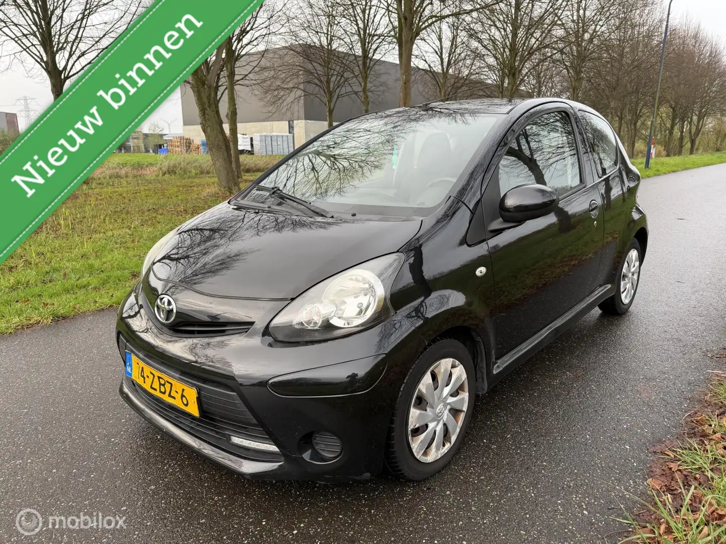 Toyota Aygo 1.0 VVT-i Aspiration*AUTOMAAT*SCHERM*1E EIGENAAR Schwarz - 1