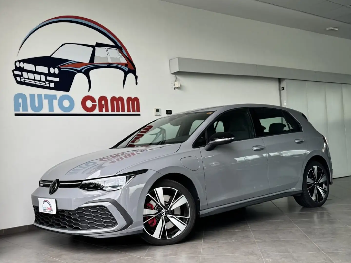 Volkswagen Golf GTE 1.4 Plug-In Hybrid DSG Grijs - 1