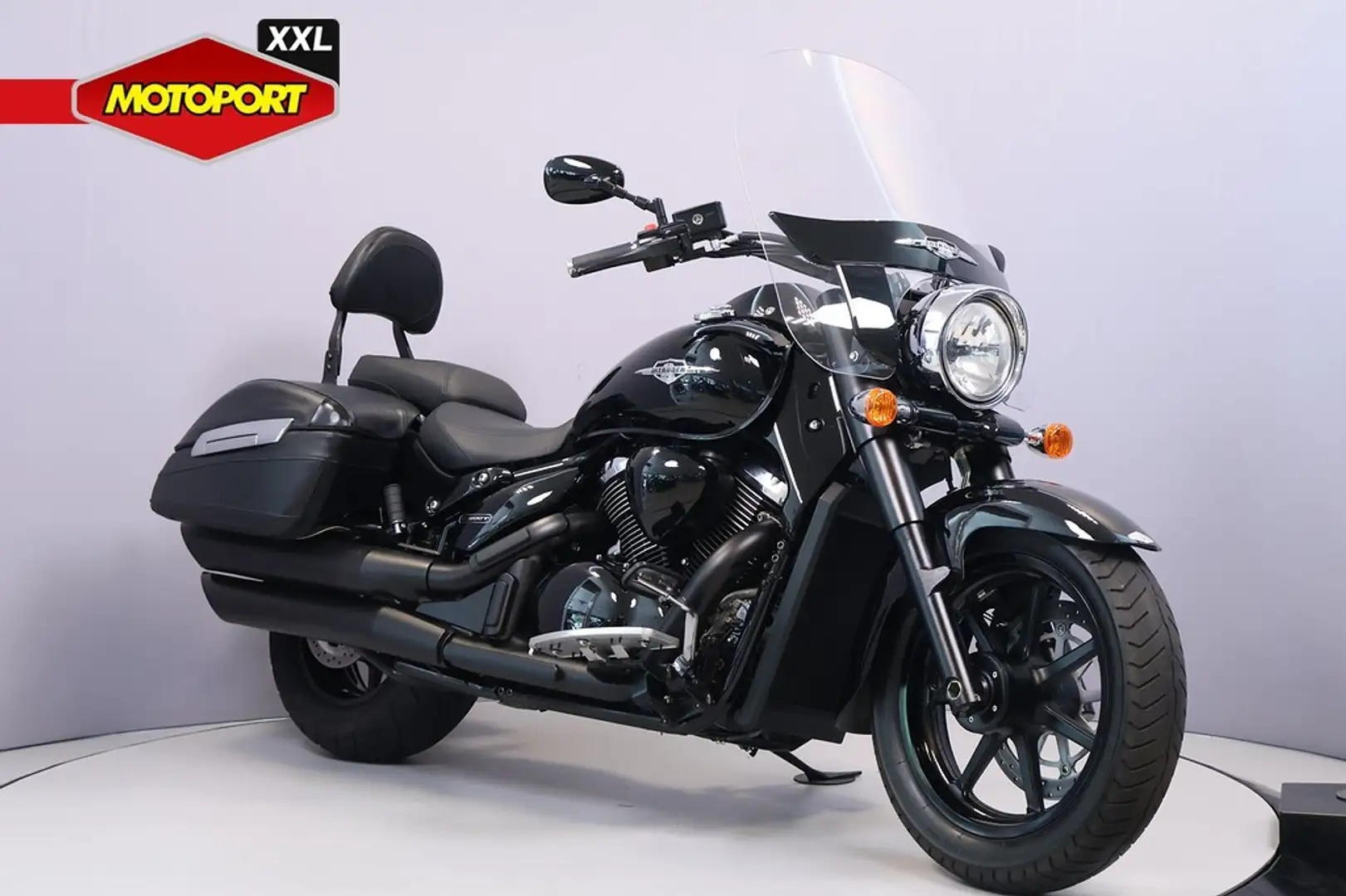 Suzuki Intruder C 1500 T Zwart - 2