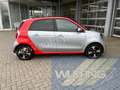 smart forFour electric drive EQ Passion Navi Panorama Silber - thumbnail 3