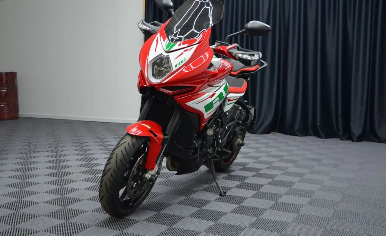 MV Agusta Turismo Veloce 800