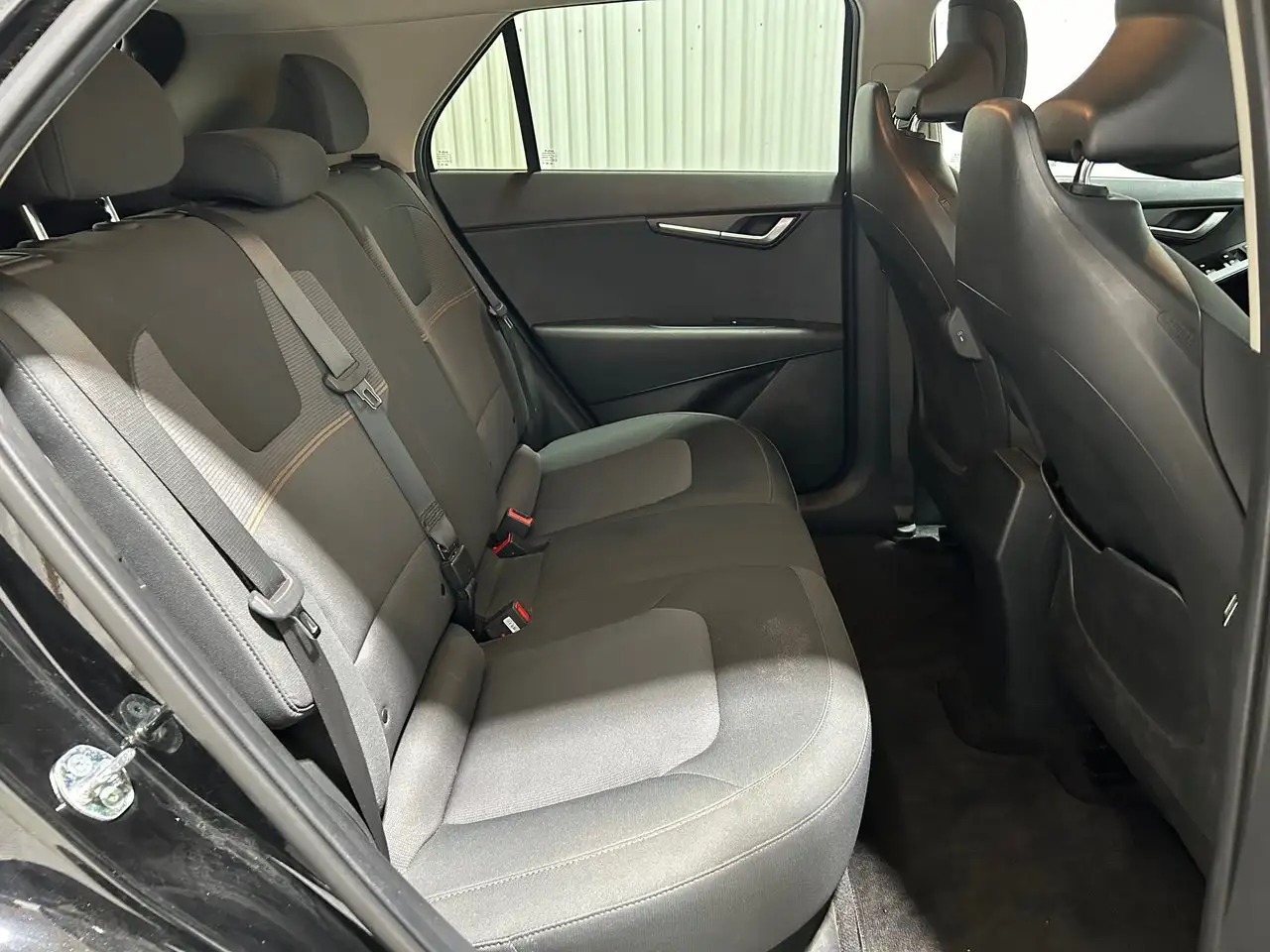 Kia Niro снимка Kia Niro