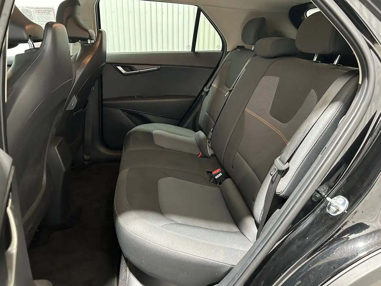 Kia Niro снимка Kia Niro