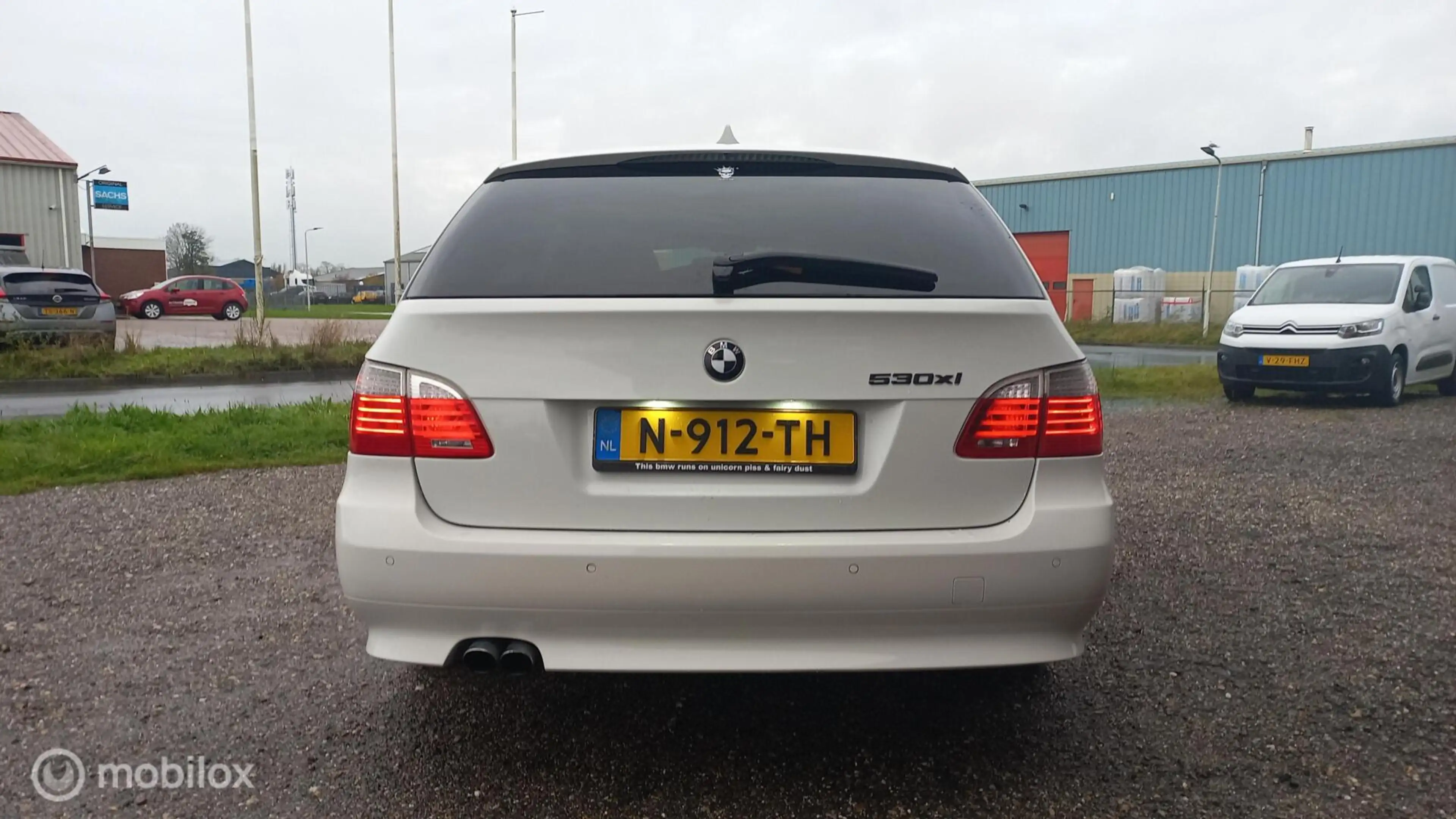 BMW 530 5-serie Touring 530xi 4X4/LUCHTVERING ACHTER/IN TO — photo 6