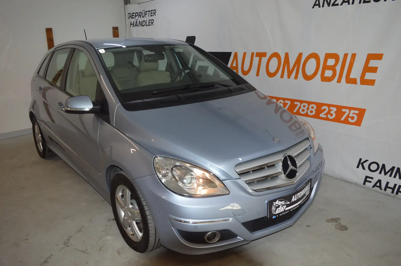 Mercedes-Benz B 180 CDI **1.Besitz**Automatik**neues Pickerl** Blau - 1