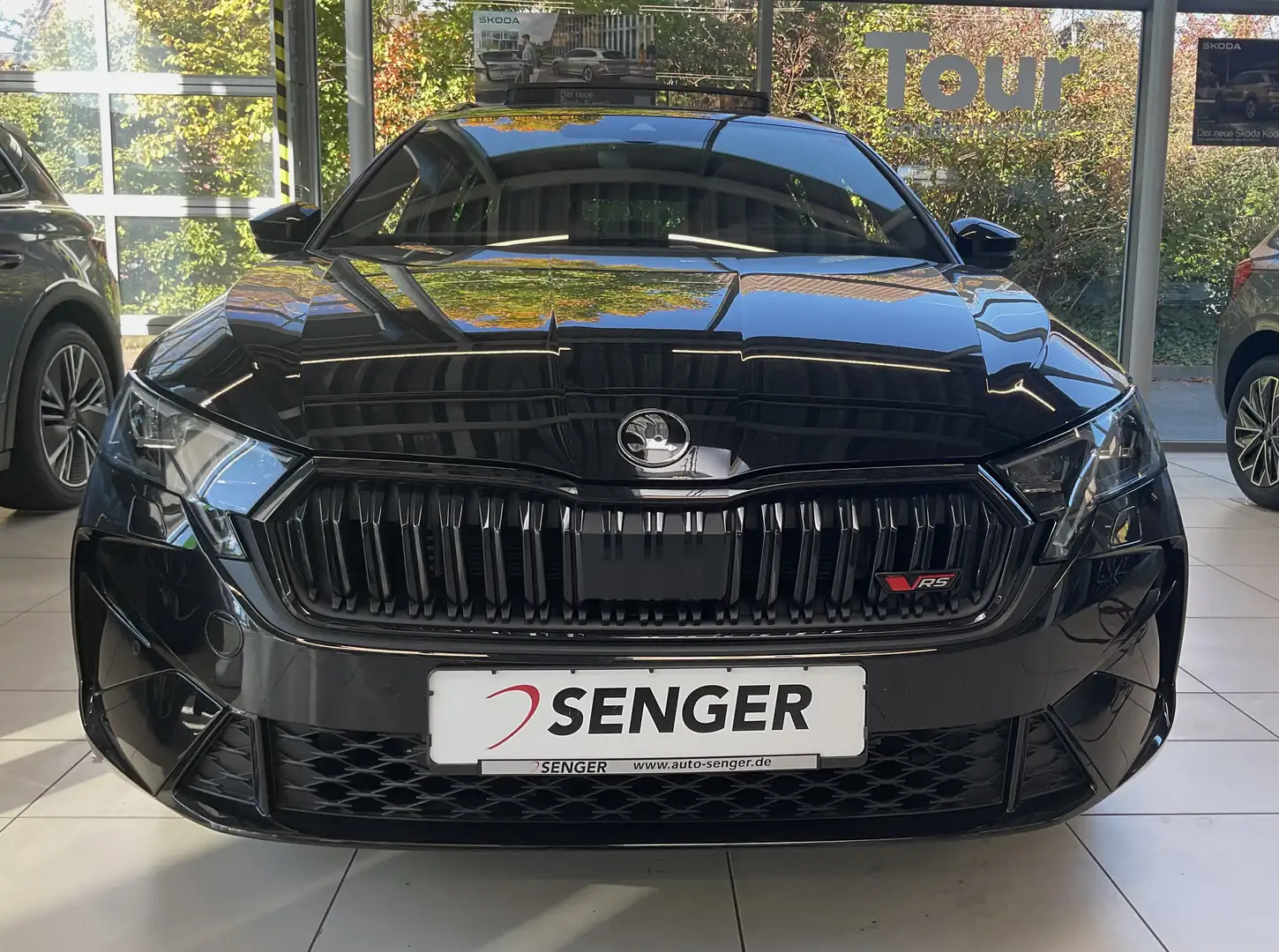 Skoda Octavia 2.0 TSI RS NAVI LED Panorama AHK Canton Schwarz - 2