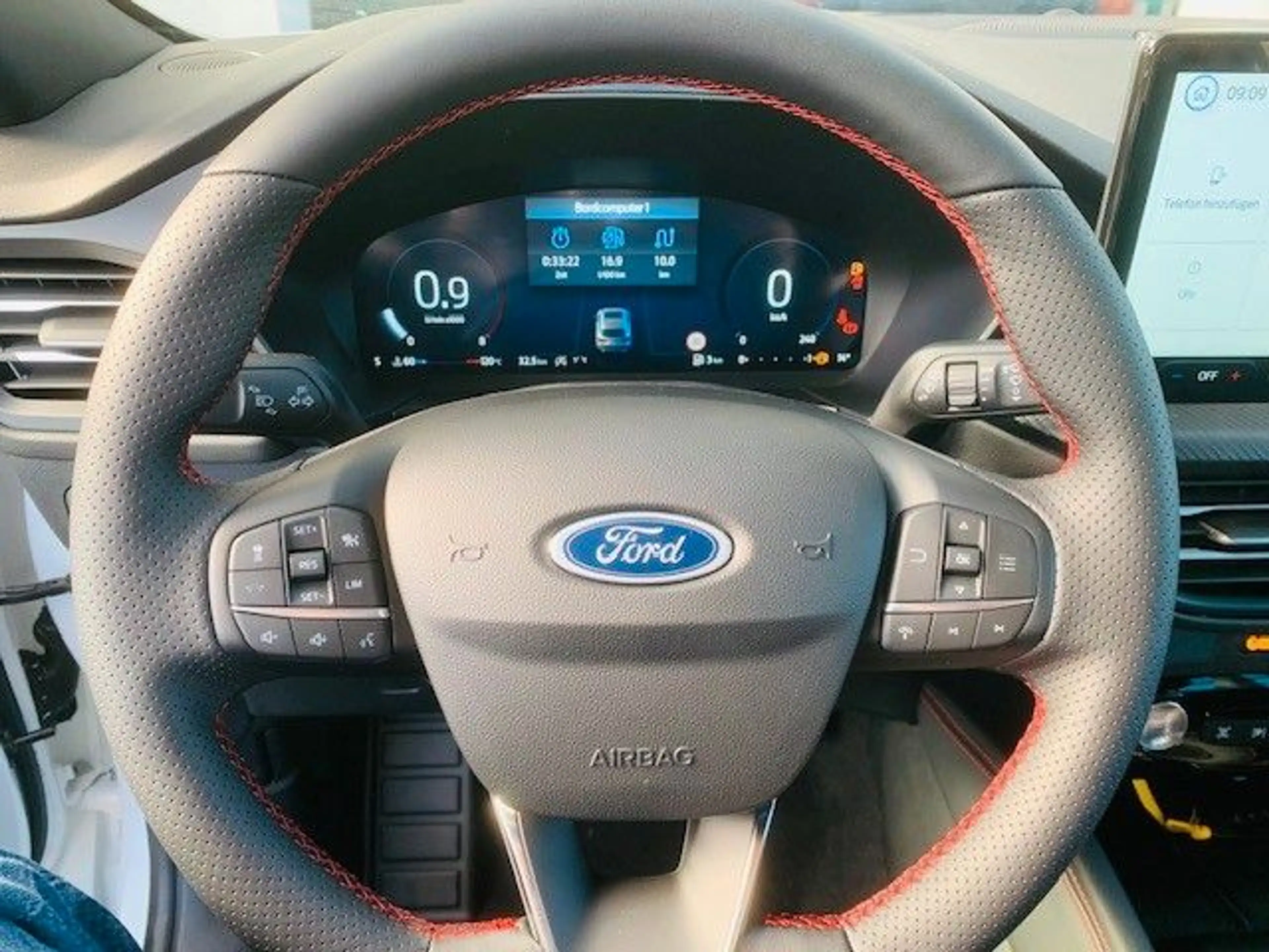 Ford Kuga ST-Line X AHZV 35% — photo 11