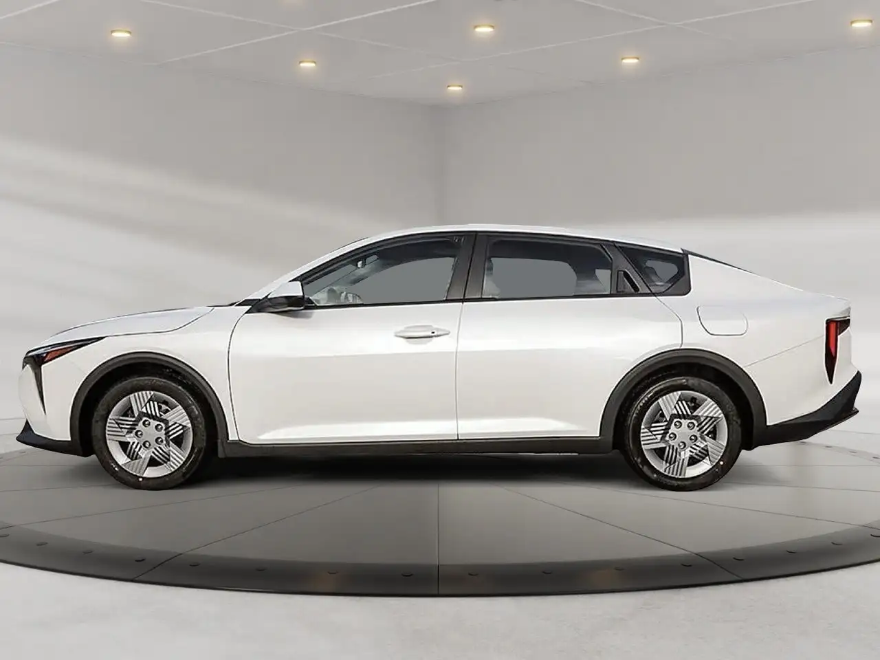 Kia K4 снимка Kia K4