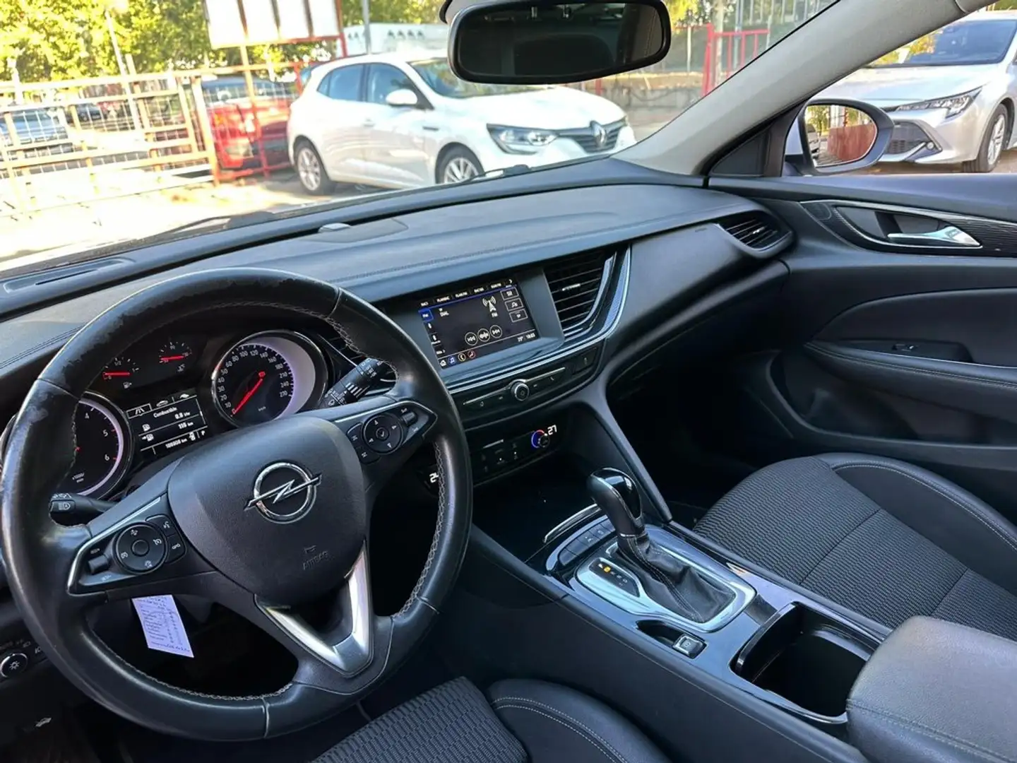 Opel Insignia ST 2.0 CDTi Turbo D Innovation Auto Weiß - 2