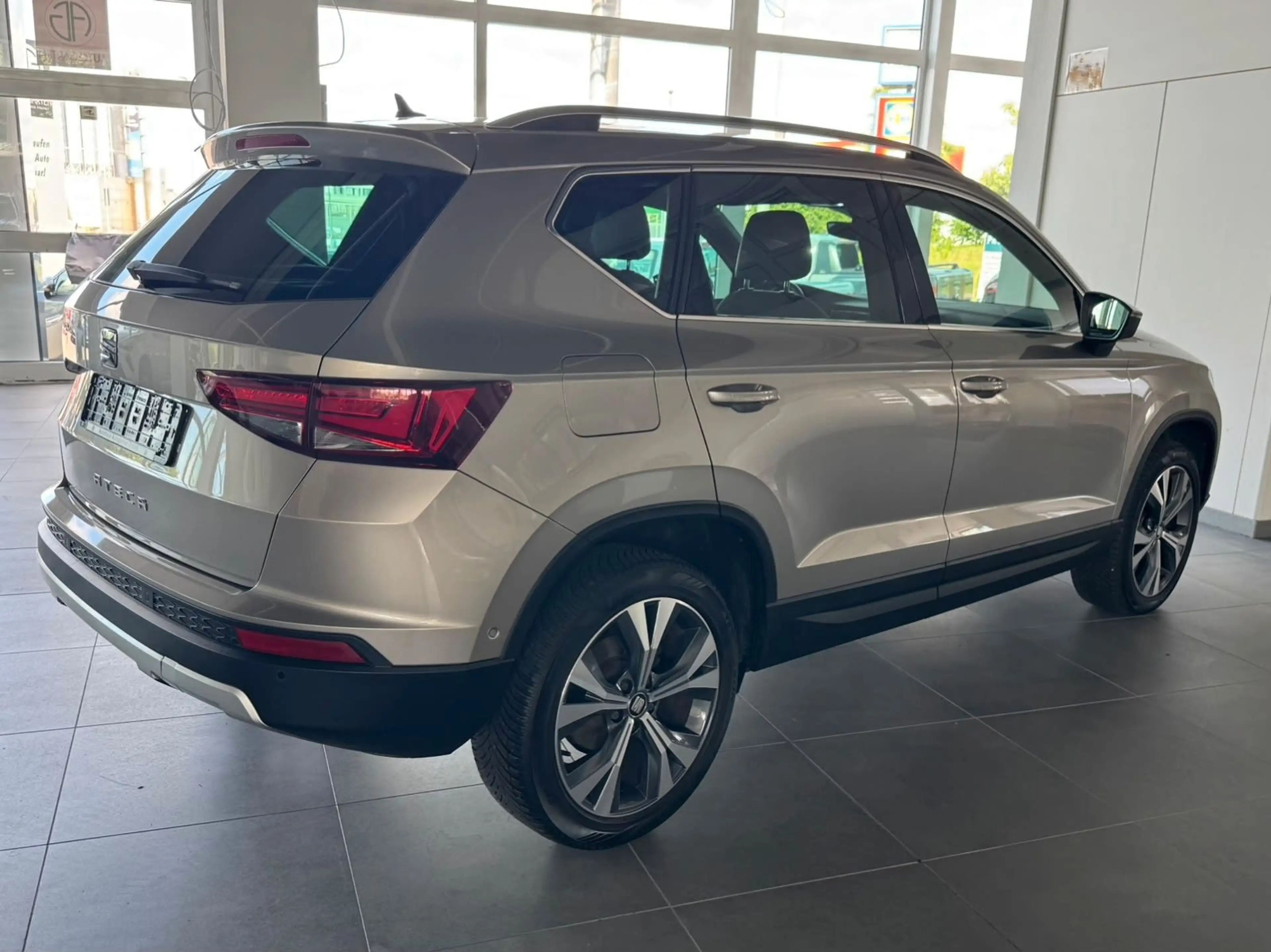 SEAT Ateca Xcellence*NAVI*KAMERA*AHK* — photo 5