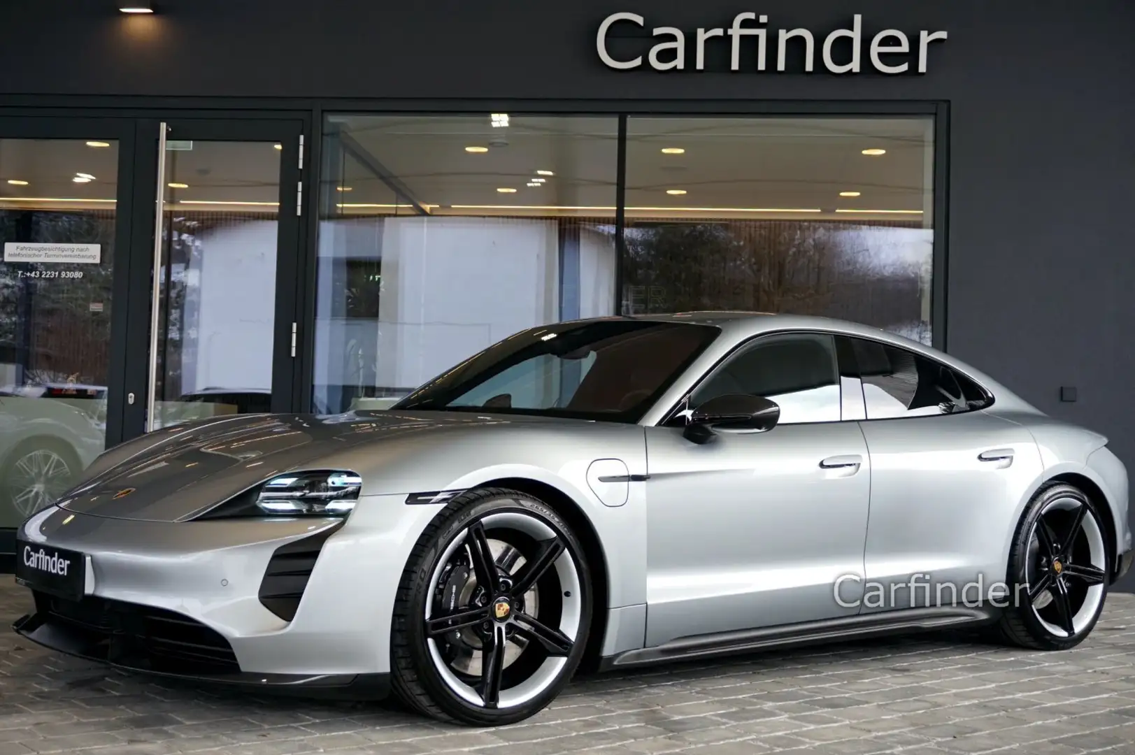 Porsche Taycan Turbo 83,7kWh BOSE SPORT Design-Paket Carbon Paket Silber - 1