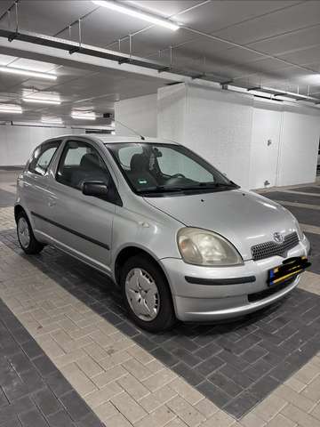 Toyota Yaris Yaris