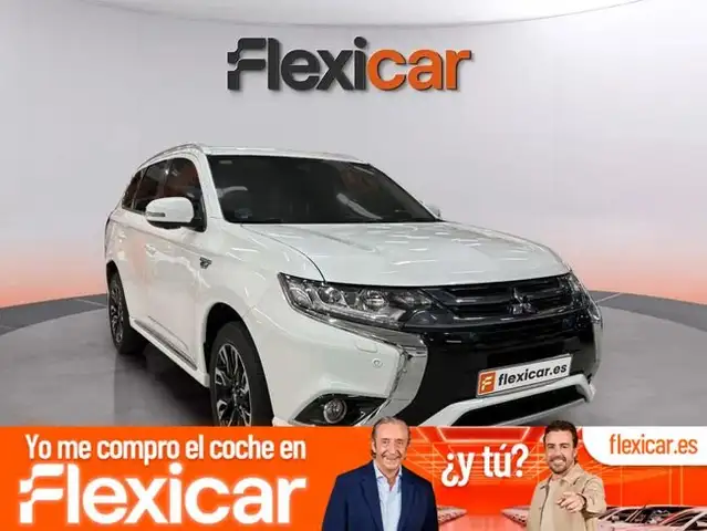 Mitsubishi Outlander PHEV Kaiteki 4WD