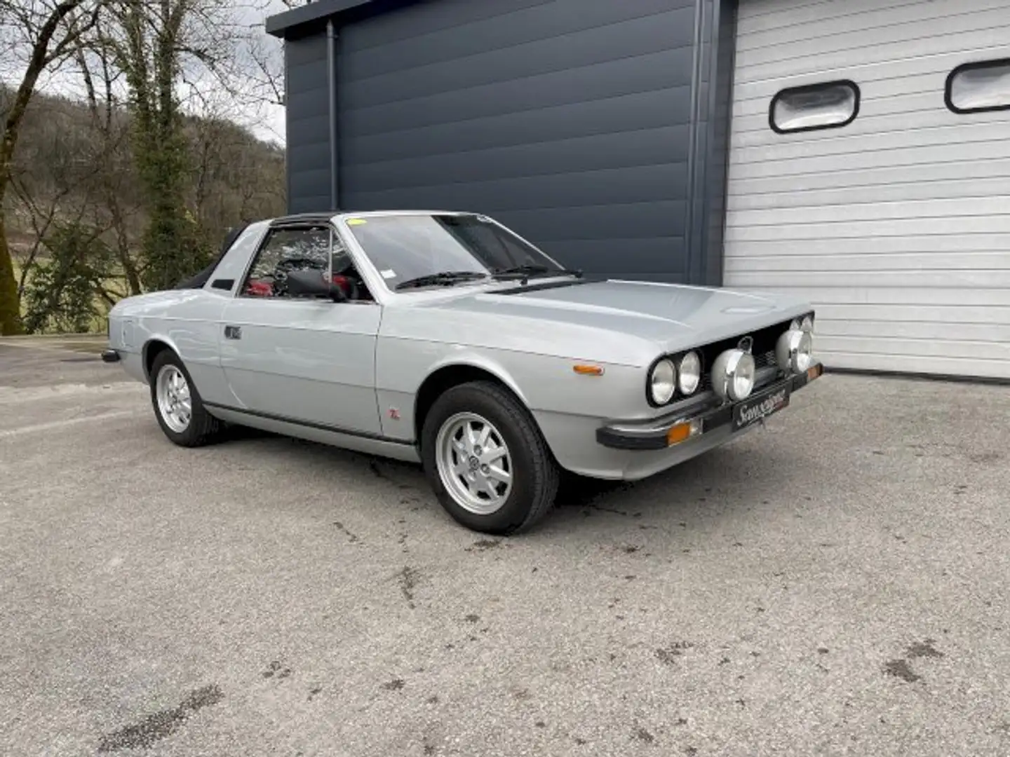 Lancia Beta Spider Zagato 1600 série 3 siva - 2