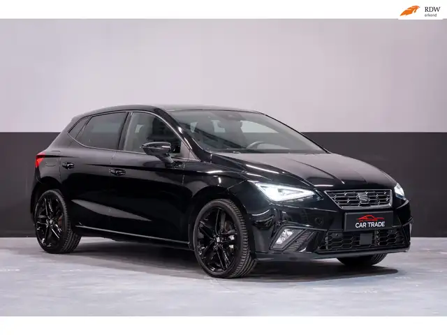 SEAT Ibiza Hatchback FR 1.5 Zwart Pano