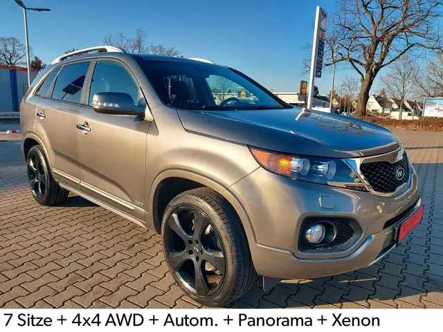 Kia Sorento Spirit 4WD Autom. 7 Sitze Pano