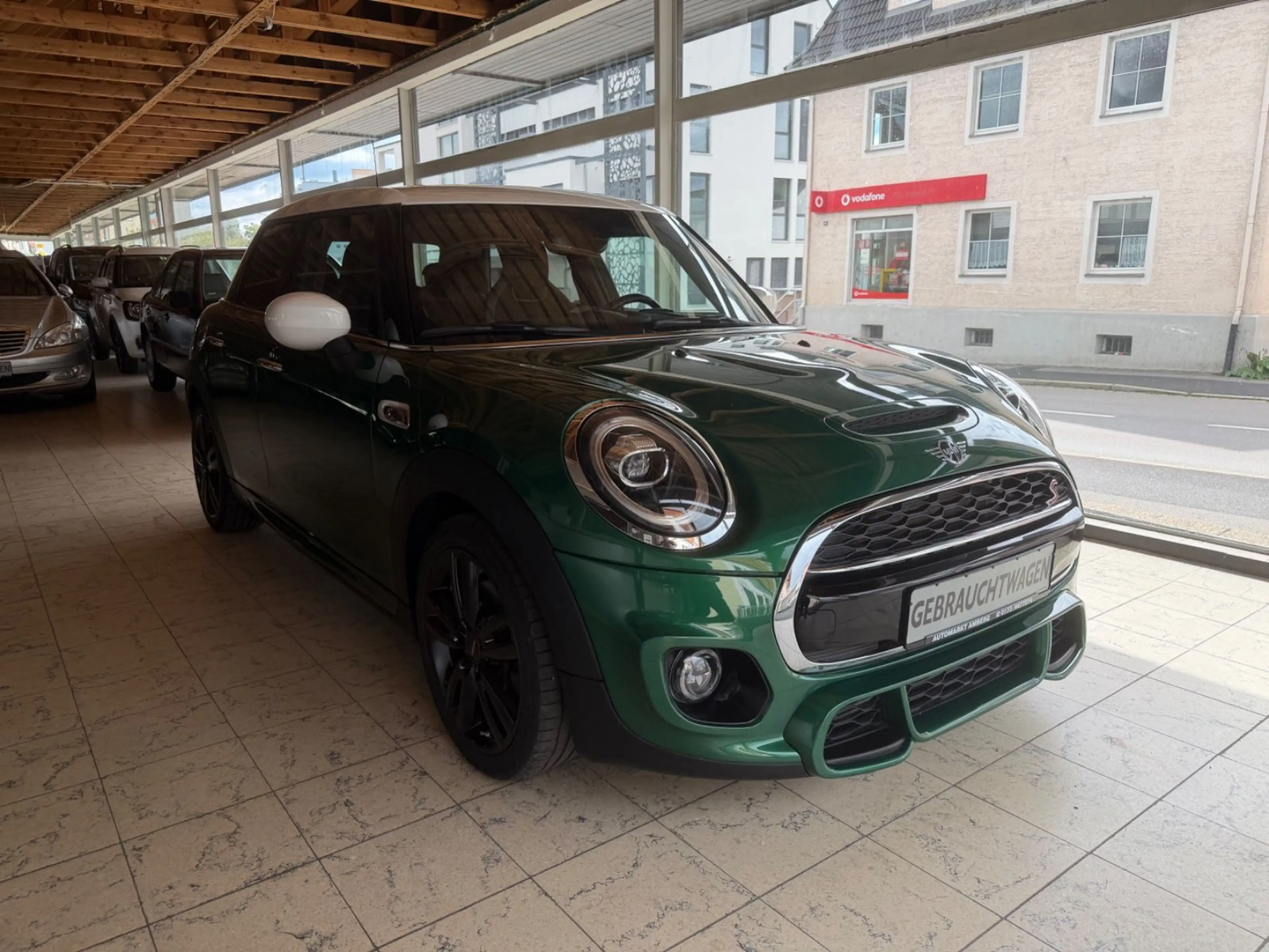 MINI Cooper S 5-trg. JCW TRIM+AERO*HEAD-UP*LED*NAVI* — photo 5