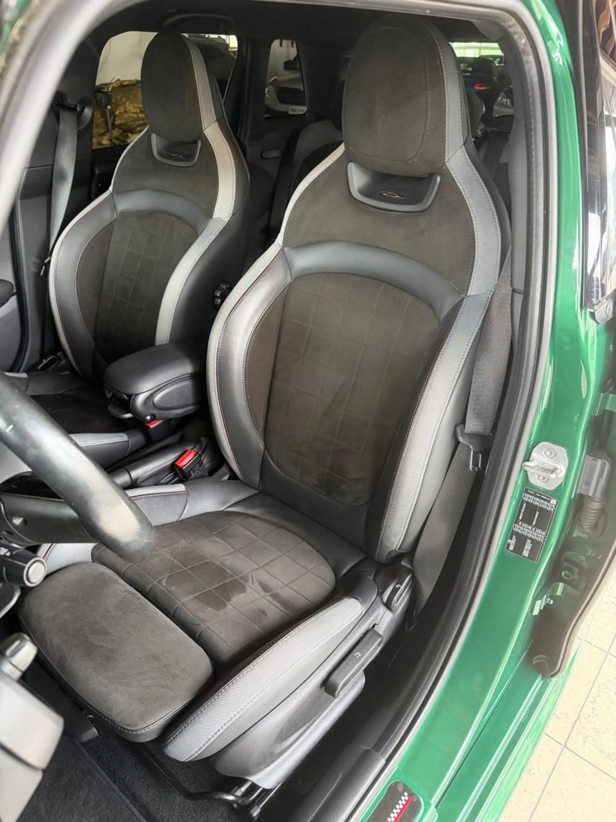 MINI Cooper S 5-trg. JCW TRIM+AERO*HEAD-UP*LED*NAVI* — photo 14