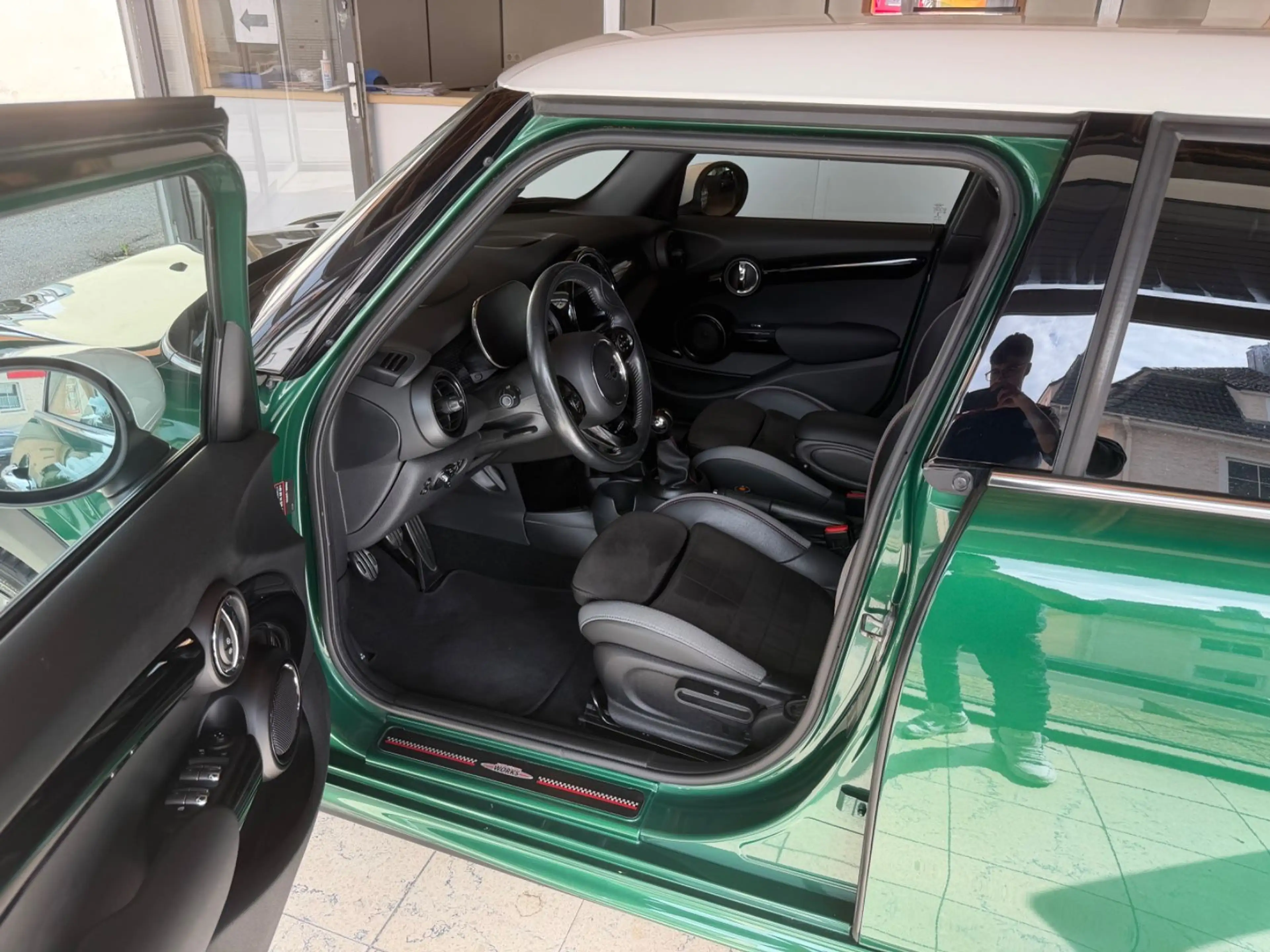 MINI Cooper S 5-trg. JCW TRIM+AERO*HEAD-UP*LED*NAVI* — photo 9